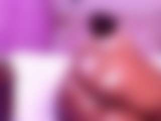 sofia-dkr MILF webcam performer live streaming