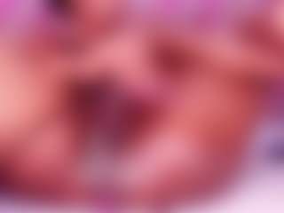 sofia-dkr MILF webcam performer live streaming