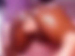 sofia-dkr MILF webcam performer live streaming