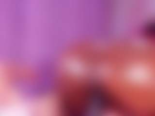 Live cam show with sofia-dkr - Ebony on googirlz | colombia