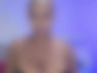 Live cam show with tisha-cole - Public MILF on crypto-cams