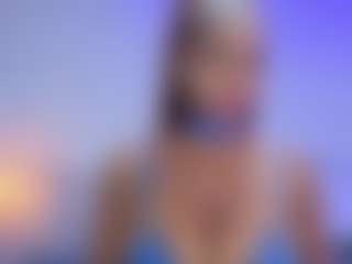 Live cam show with tisha-cole - Normal on CamwithHer