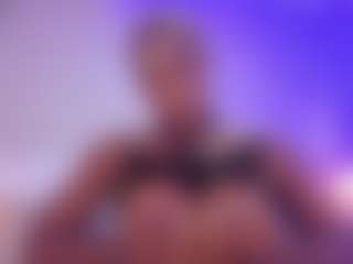 Live cam show with tisha-cole - Ride on Camsoda