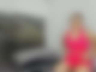 Live cam show with Wendy-Deiby - Creampie on Milfs Live