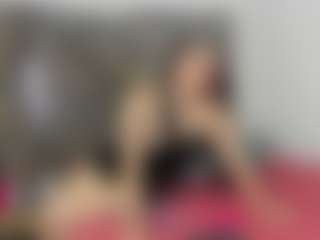 Live cam show with Wendy-Deiby - Shaved Pussy on Camsoda