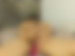 Live cam show with Wendy-Deiby - Ball Sucking on Camsoda