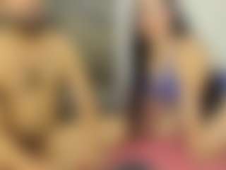 Live cam show with Wendy-Deiby - Skinny on Camsoda
