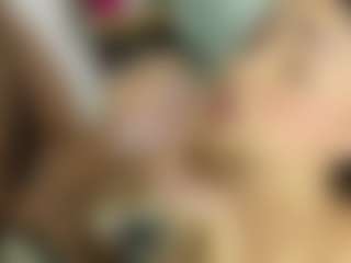 Live cam show with Wendy-Deiby - Dirty Talk on Camsoda
