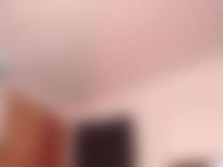 AgathaaWhite MILF webcam performer live streaming