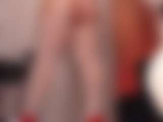 AgathaaWhite MILF webcam performer live streaming