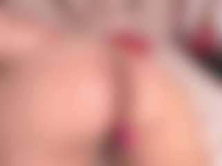 AgathaaWhite's Live Sex Cam Show