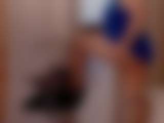 AgathaaWhite MILF webcam performer live streaming