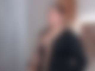 AgathaaWhite MILF webcam performer live streaming