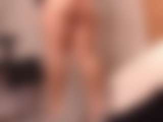 Live cam show with AgathaaWhite - Strapon on Camsoda