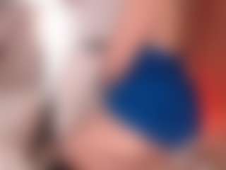 AgathaaWhite MILF webcam performer live streaming