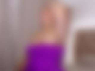 Live cam show with AgathaaWhite - Lush on Stripli.com