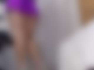 Live cam show with AgathaaWhite - Big Ass MILF on liverealitysex.com