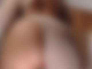 Live cam show with AgathaaWhite - Latina MILF on Chatstar | colombia