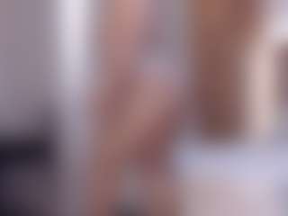 AgathaaWhite MILF webcam performer live streaming