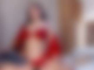 Live cam show with AgathaaWhite - Middle Aged on Dolls Live