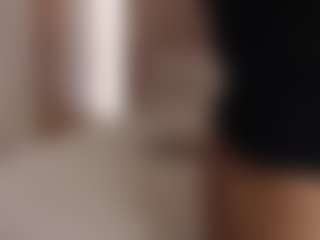 Live cam show with AgathaaWhite - Sexwebcam Curvy on Camiplay Live