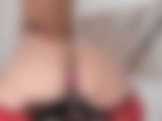 Live cam show with AgathaaWhite - Middle Aged on Camsoda