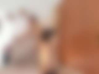 AgathaaWhite MILF webcam performer live streaming