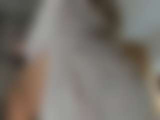 AgathaaWhite MILF webcam performer live streaming