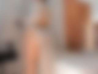Live cam show with AgathaaWhite - BBW on alttransgirls