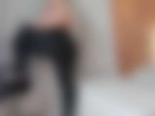 Show de cam en vivo con AgathaaWhite - Oil en Camsoda