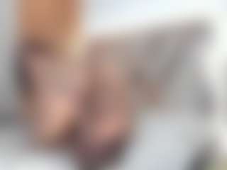 Live cam show with AgathaaWhite - Facial Piercings on Gym Cam Girls