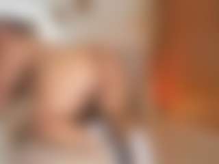 Live cam show with AgathaaWhite - Middle Aged on Camsoda