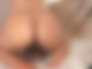 AgathaaWhite's Live Sex Cam Show