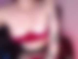 Live cam show with AgathaBolton - Old on AdultVida.com