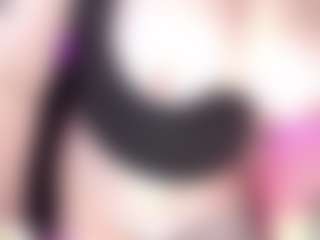 Live cam show with AgathaBolton - Hairy on xDating