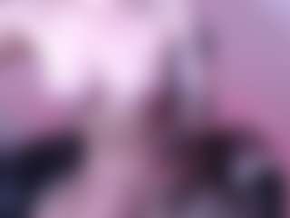Spettacolo in cam dal vivo con AgathaBolton - Athletic Cosplay su Camsoda