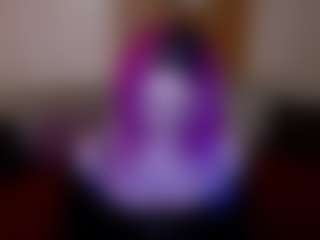 AnnessixReign's Live Sex Cam Show
