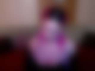 AnnessixReign's Live Sex Cam Show