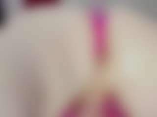 Ariana's Live Sex Cam Show