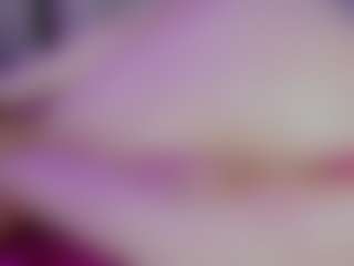Live cam show with Ariana - Big Tits on liverealitysex.com