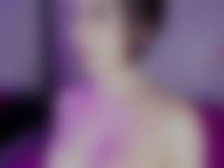 Live cam show with Ariana - Tattoos on Free Soda
