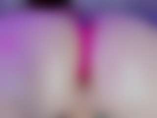 Live cam show with Ariana - Colombia on live18s.com