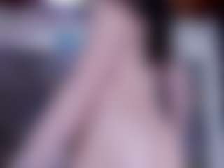 Live cam show with Ariana - Average on Camsoda