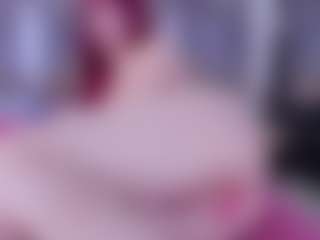 Live cam show with Ariana - Big Balls on Camsoda