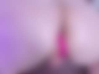 Live cam show with Ariana - No Smoking on Camsoda