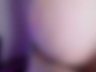 Live cam show with Ariana - Fetish on parknlotfishbdy