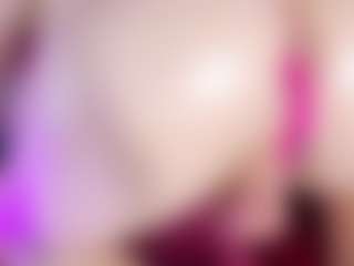 Live cam show with Ariana - Brown Hair on Soda Cam