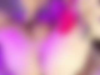 Live cam show with Ariana - Red Hair on CamClone