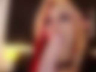Live cam show with Eva - Deepthroat on xplaylive.com