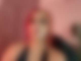 Live cam show with Eva - Red Hair HD on Gym Cam Girls